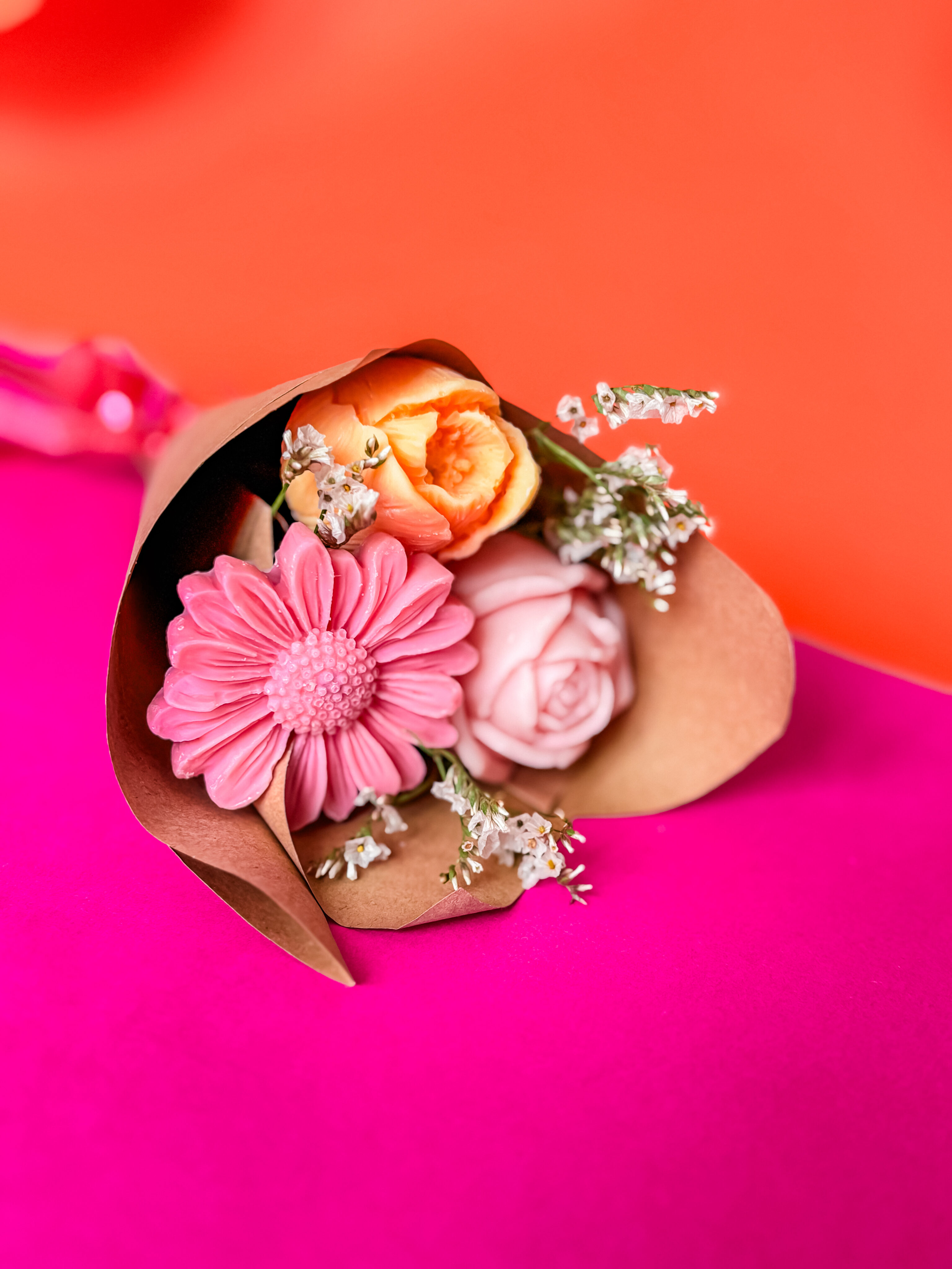 Francesca-La-Joyeuse-bouqet-de-fleur-1