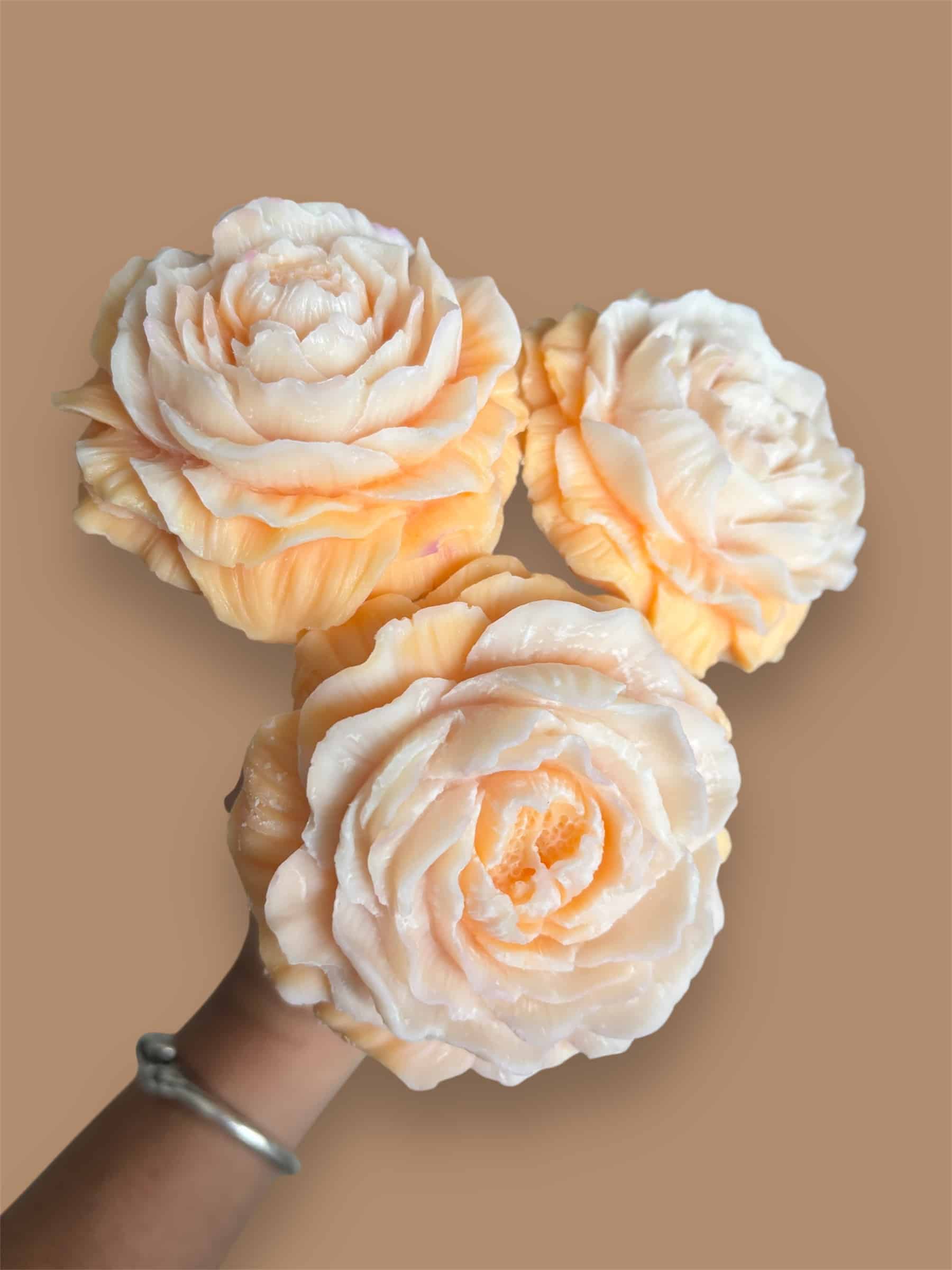 Fleur en cire pivoine bicolore beige orange